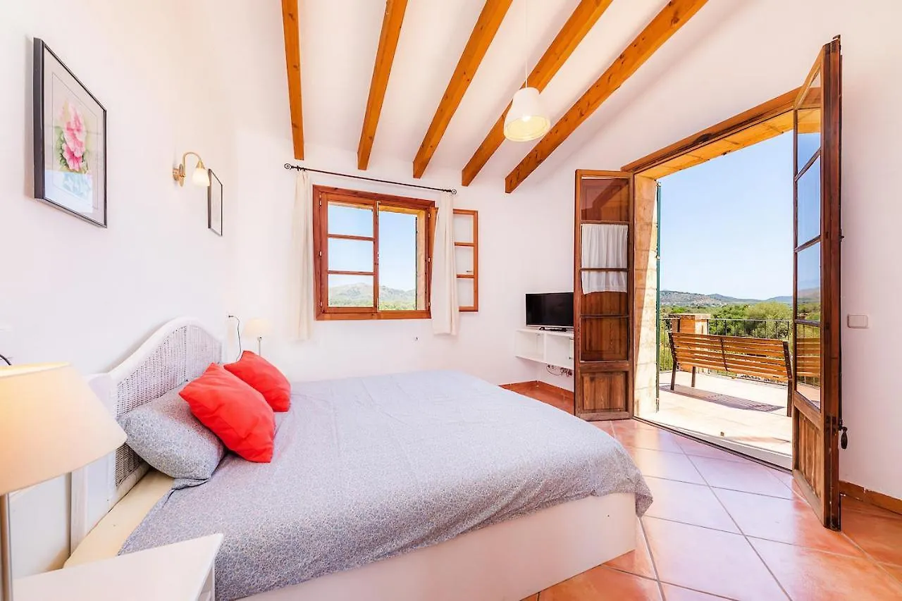 Finca Rural Can Carboneta Con Piscina Y Gran Jardin Arta Spain