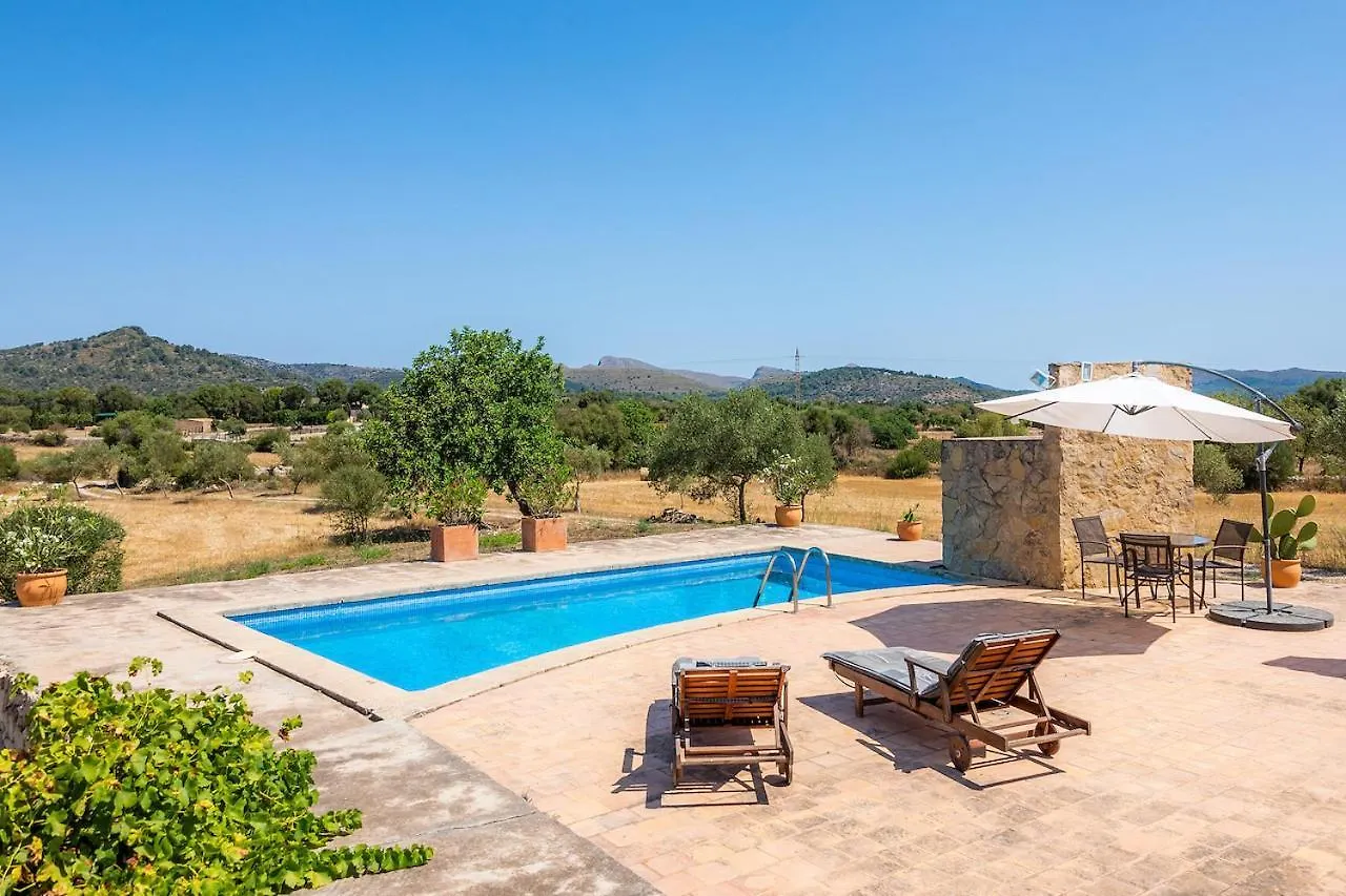 Finca Rural Can Carboneta Con Piscina Y Gran Jardin Arta Spain