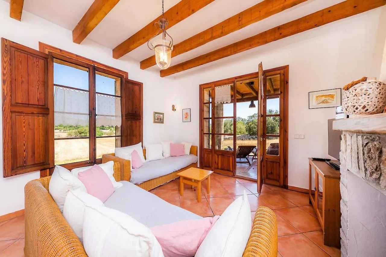 Finca Rural Can Carboneta Con Piscina Y Gran Jardin Arta